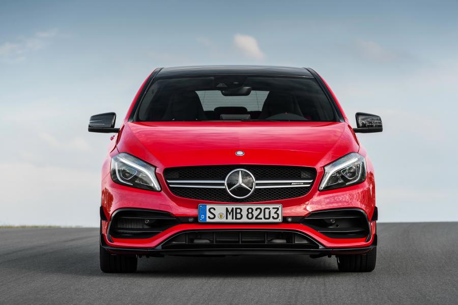  Mercedes-AMG A45 4Matic 2015 года  (фото 4 из 41)